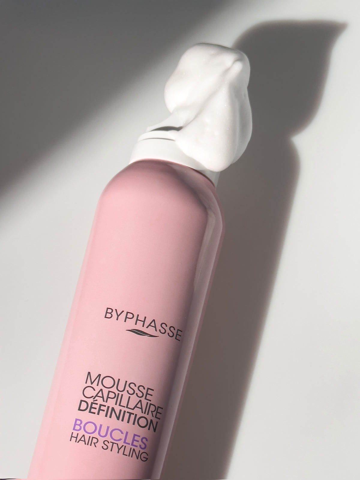 ESPUMA MOLDEADORA ACTIV BOUCLES CABELLO RIZADO 300ML. BYPHASSE